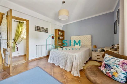 Moradia T5 para Venda em Sesimbra (Castelo)