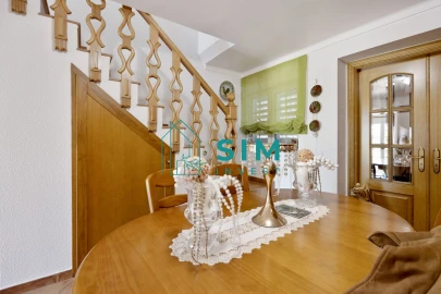 Moradia T5 para Venda em Sesimbra (Castelo)