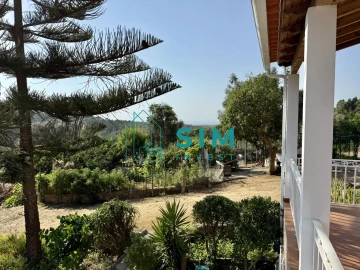 Moradia T5 para Venda em Sesimbra (Castelo)