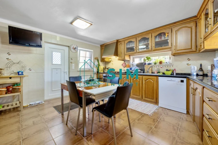 Moradia T5 para Venda em Sesimbra (Castelo) Foto 10