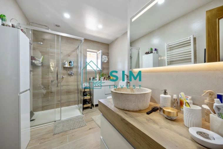 Moradia T5 para Venda em Sesimbra (Castelo) Foto 19