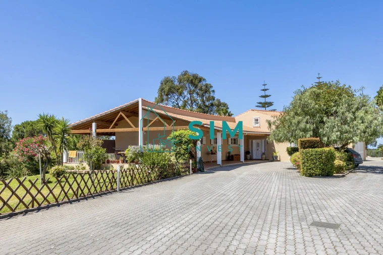 Moradia T5 para Venda em Sesimbra (Castelo)