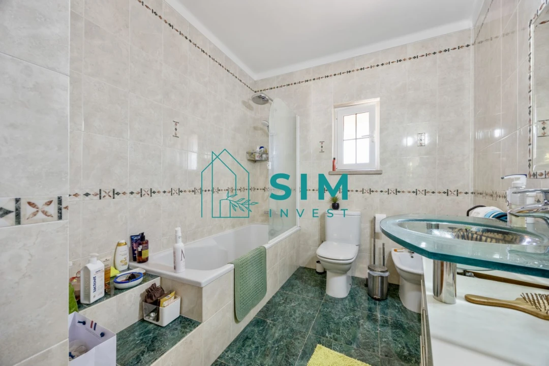 Moradia T5 para Venda em Sesimbra (Castelo) Foto 24