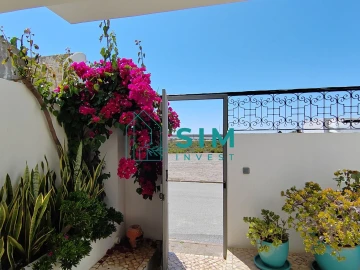 Moradia T2 para Venda em Santa Luzia