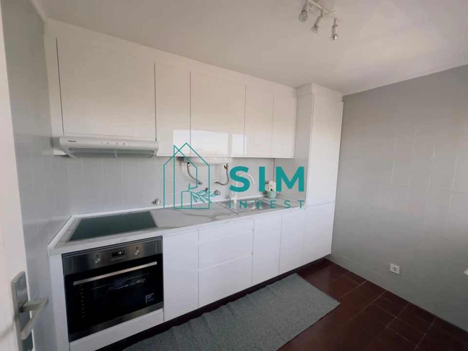 Apartamento T1 para Venda em Quarteira Foto 10