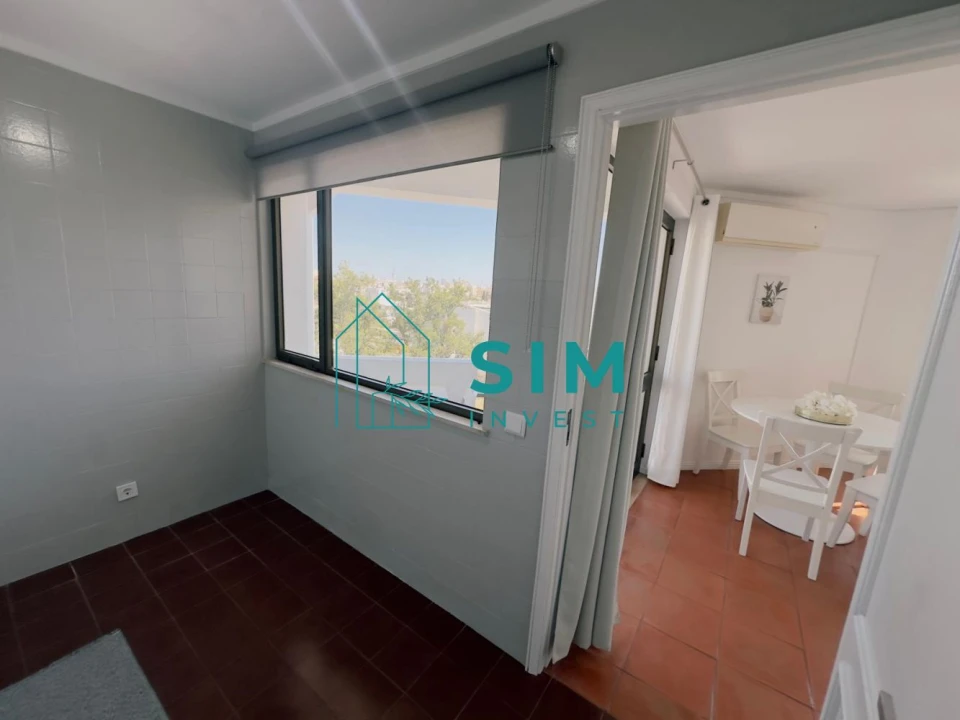 Apartamento T1 para Venda em Quarteira Foto 11