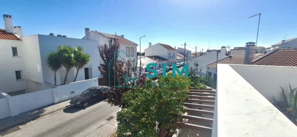 Moradia T3 para Venda em Bacelo e Senhora da Saúde