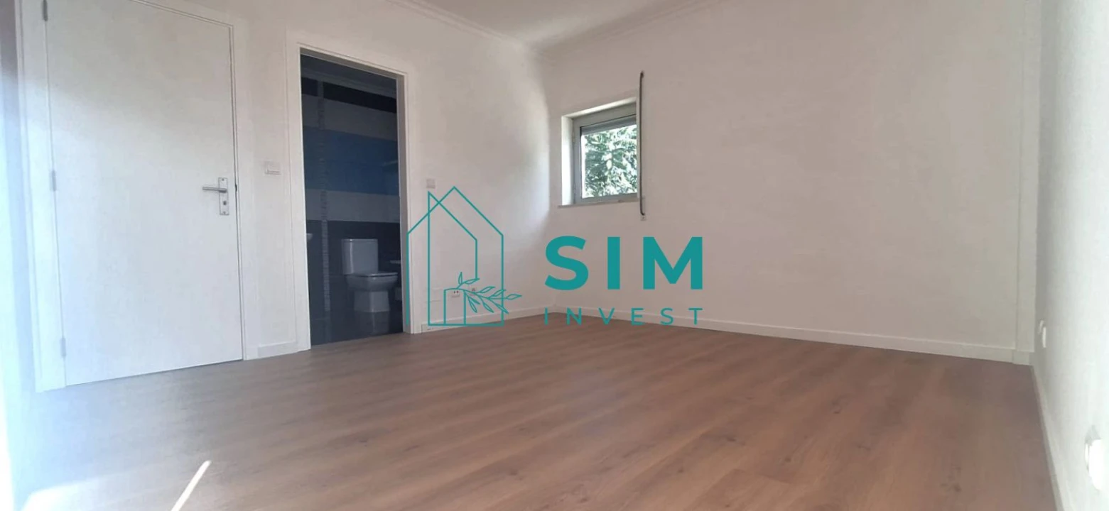 Moradia T3 para Venda em Bacelo e Senhora da Saúde Foto 17