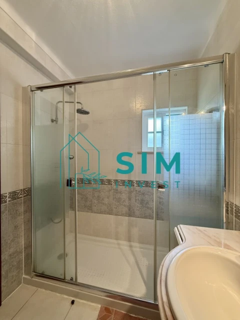 Moradia T4 para Venda em Sesimbra (Castelo)