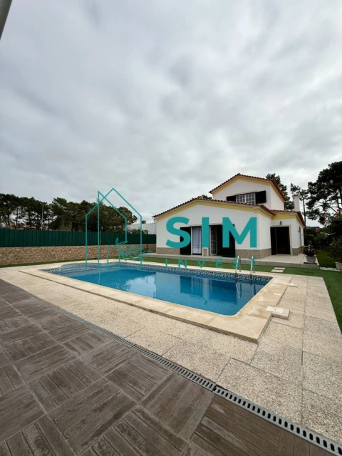 Moradia T4 para Venda em Sesimbra (Castelo)