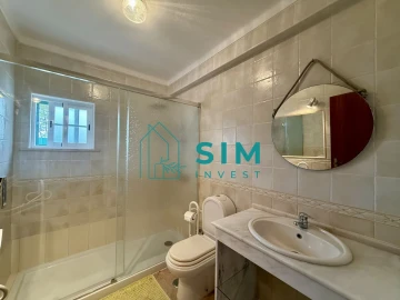 Moradia T4 para Venda em Sesimbra (Castelo)