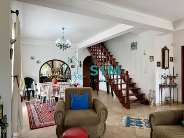 Moradia T4 para Venda em Sesimbra (Castelo)