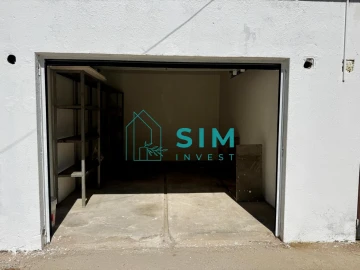 Garagem para Venda em Olhão