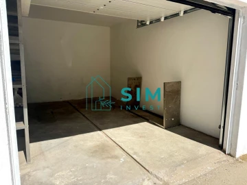 Garagem para Venda em Olhão