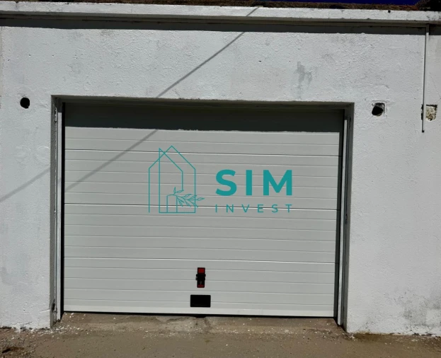 Garagem para Venda em Olhão Foto 2