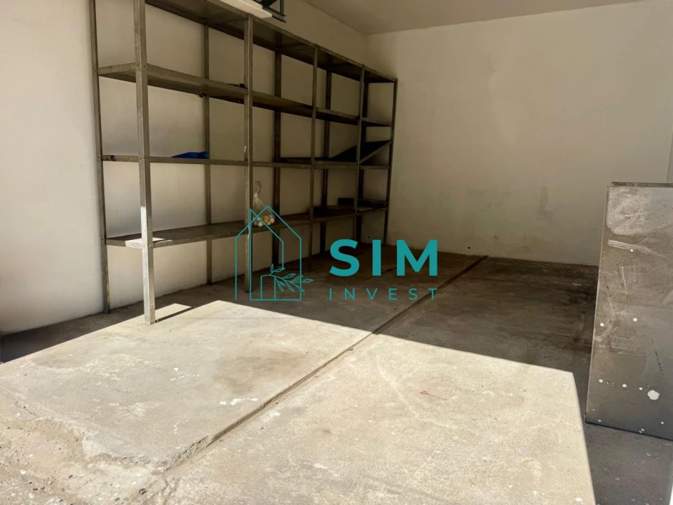 Garagem para Venda em Olhão Foto 4