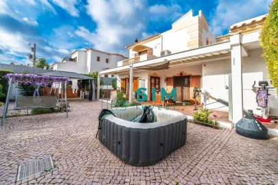 Moradia T4 para Venda em Boliqueime