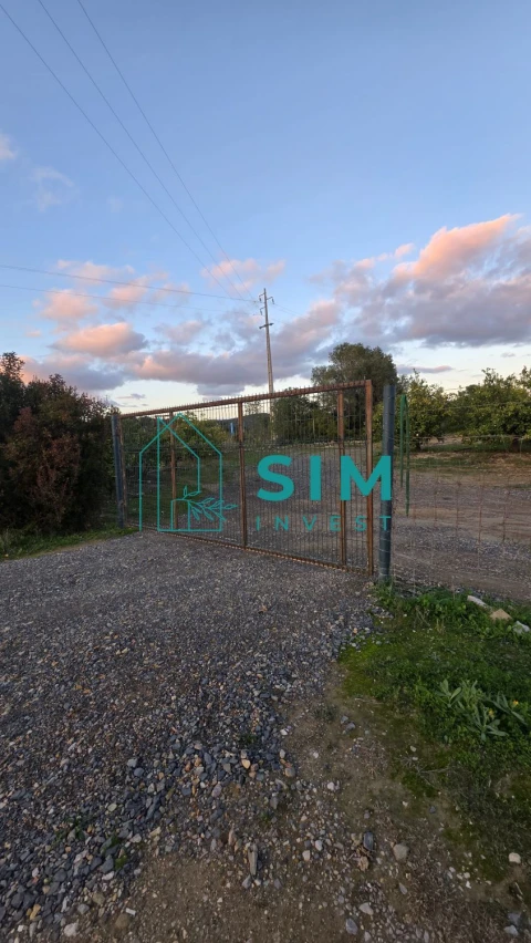 Terreno para Venda em Moncarapacho e Fuseta