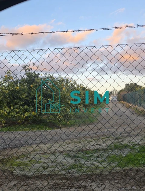 Terreno para Venda em Moncarapacho e Fuseta