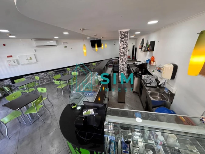 Loja para Trespasse em Olhão Foto 9