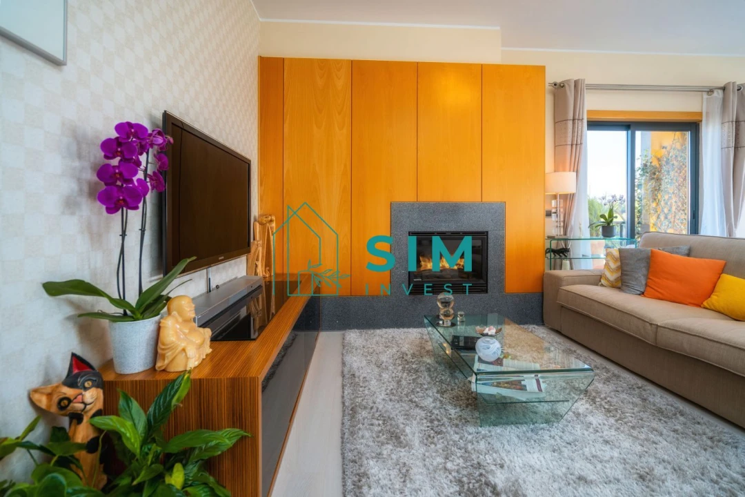 Apartamento T2 para Venda em Quarteira Foto 11