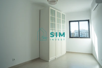 Apartamento T3 para Venda em Almancil