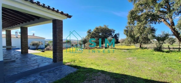 Quinta T2 para Venda em Aguiar