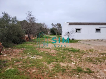 Loja para Venda em Moncarapacho e Fuseta