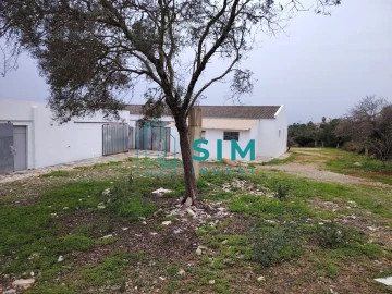 Loja para Venda em Moncarapacho e Fuseta