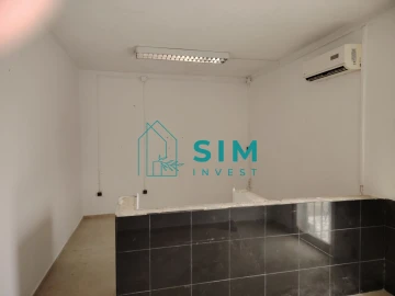 Loja para Venda em Moncarapacho e Fuseta