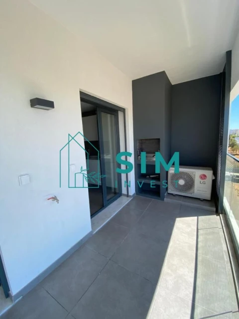 Apartamento T3 para Arrendamento em Faro (Sé e São Pedro)