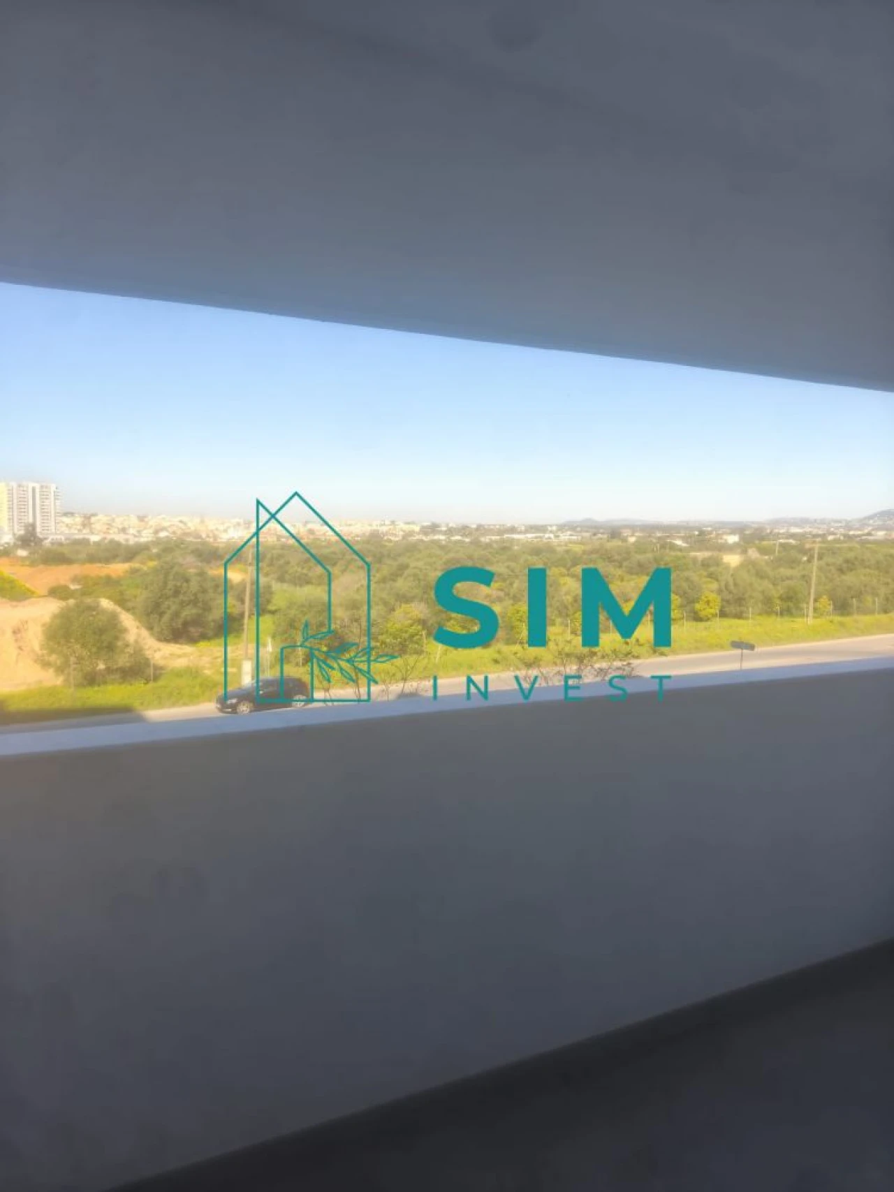 Apartamento T3 para Arrendamento em Faro (Sé e São Pedro) Foto 27