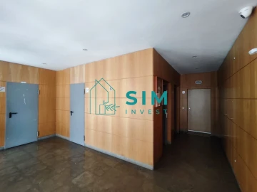Apartamento T4 para Venda em Ajuda