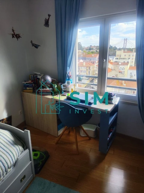 Apartamento T4 para Venda em Ajuda