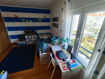 Apartamento T4 para Venda em Ajuda