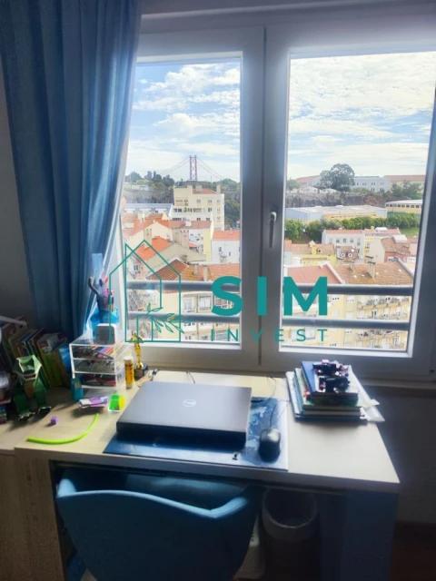 Apartamento T4 para Venda em Ajuda