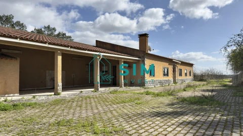 Quinta T10 para Venda em Vendas Novas