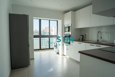 Apartamento T3 para Arrendamento em Almancil