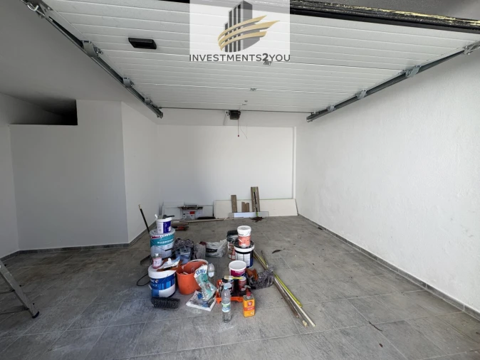 Moradia T4 para Venda em Corroios Foto 30