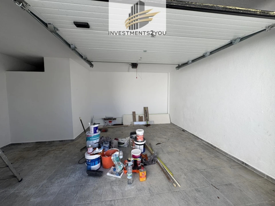 Moradia T4 para Venda em Corroios Foto 30