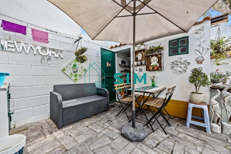 Moradia T4 para Venda em Azeitão (São Lourenço e São Simão) Foto 2