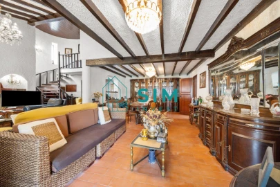 Moradia T5 para Venda em Sesimbra (Castelo)