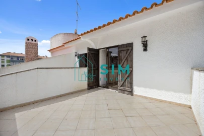 Moradia T5 para Venda em Sesimbra (Castelo)