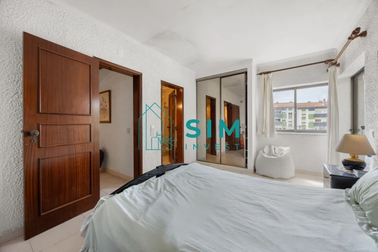 Moradia T5 para Venda em Sesimbra (Castelo) Foto 23