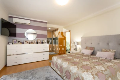 Moradia T4 para Venda em Corroios