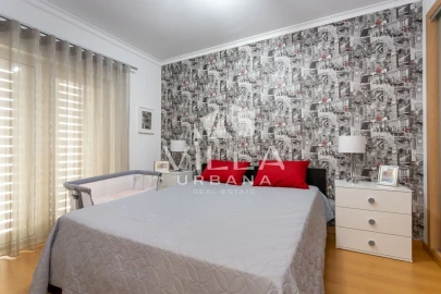 Moradia T4 para Venda em Corroios