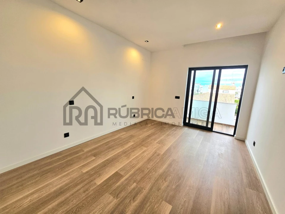 Apartamento T3 para Venda em Loule (São Clemente) Foto 16