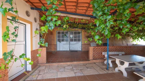 Quinta T3 para Venda em Vila Verde de Ficalho