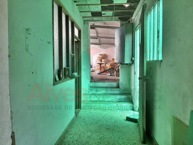 Armazém para Venda em Castêlo da Maia Foto 8