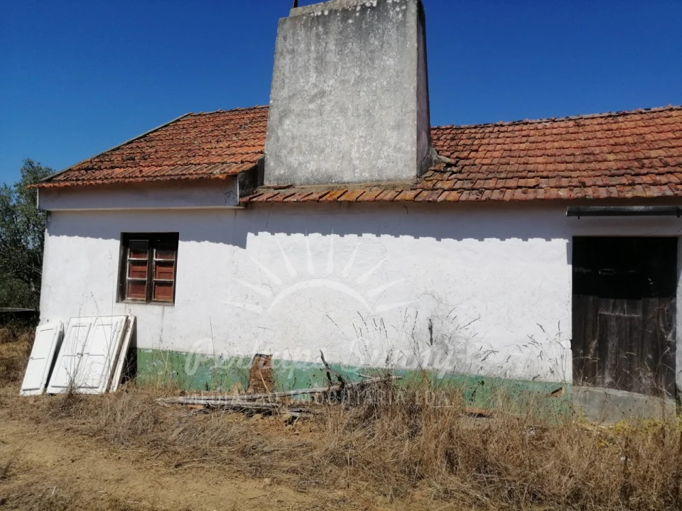 Terreno Misto para Venda em São Francisco da Serra Foto 1